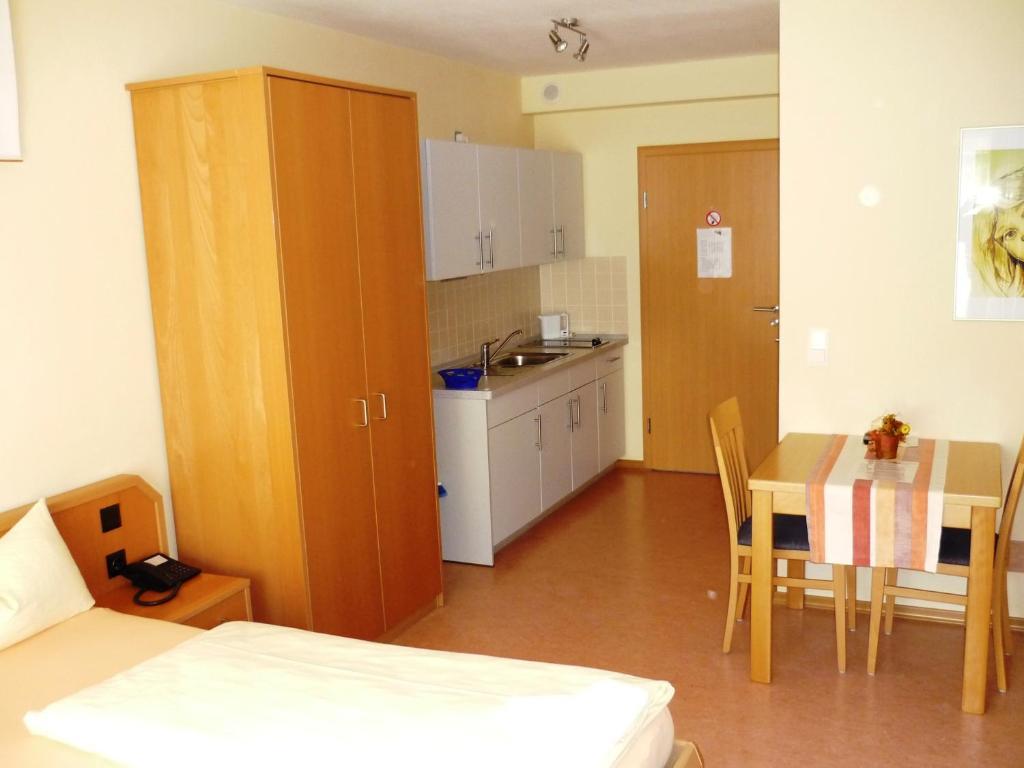 Pension Im Malerwinkel Kallmünz Ruang foto